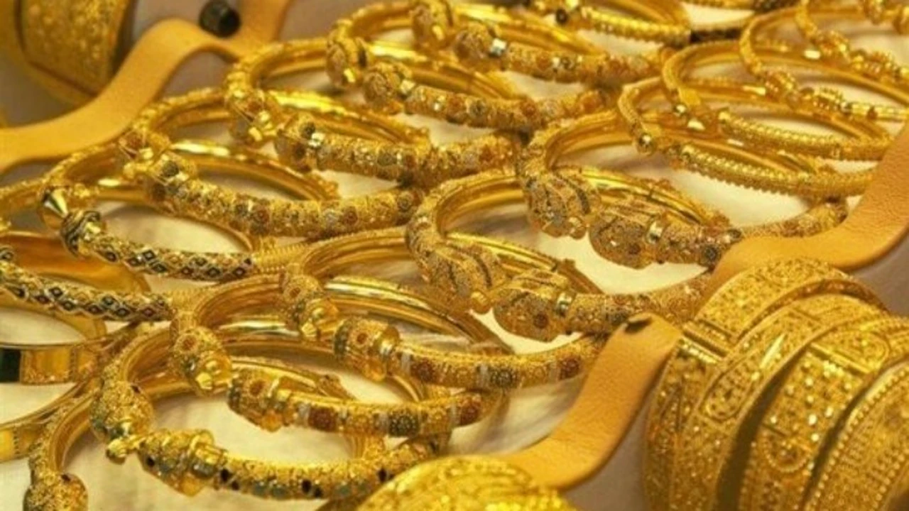 تقلبات أسعار الذهب في الأسواق المصرية خلال تعاملات يوم الاثنين 16 مارس